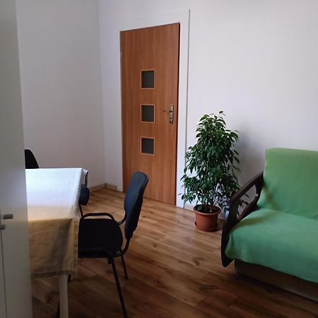 Cruz Mieszkanie Pokoje Centrum Przytulny Czysty Lokal Na Noc Łódź Exterior foto