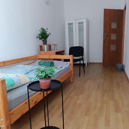 Cruz Mieszkanie Pokoje Centrum Przytulny Czysty Lokal Na Noc Łódź Exterior foto