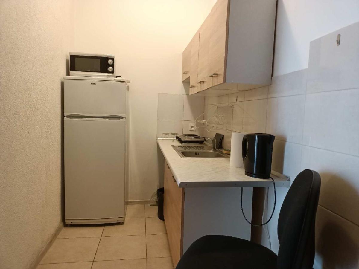 Cruz Mieszkanie Pokoje Centrum Przytulny Czysty Lokal Na Noc Łódź Exterior foto
